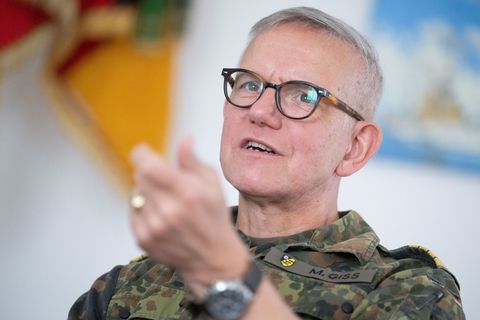 Landeskommandeur Michael Giss führt die Bundeswehr seit einem Jahr an. (Archivfoto) Foto: Marijan Murat/dpa