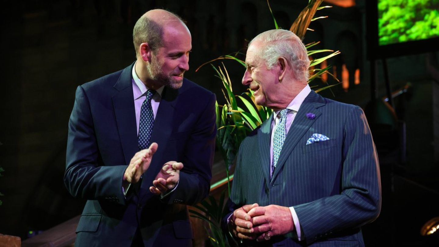 Rare joint appearance: Royal father-son meeting for the climate