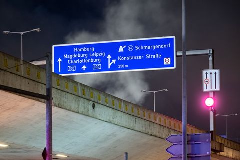 Erneut bereitet eine A100-Brücke in Berlin Probleme. Foto: Soeren Stache/dpa