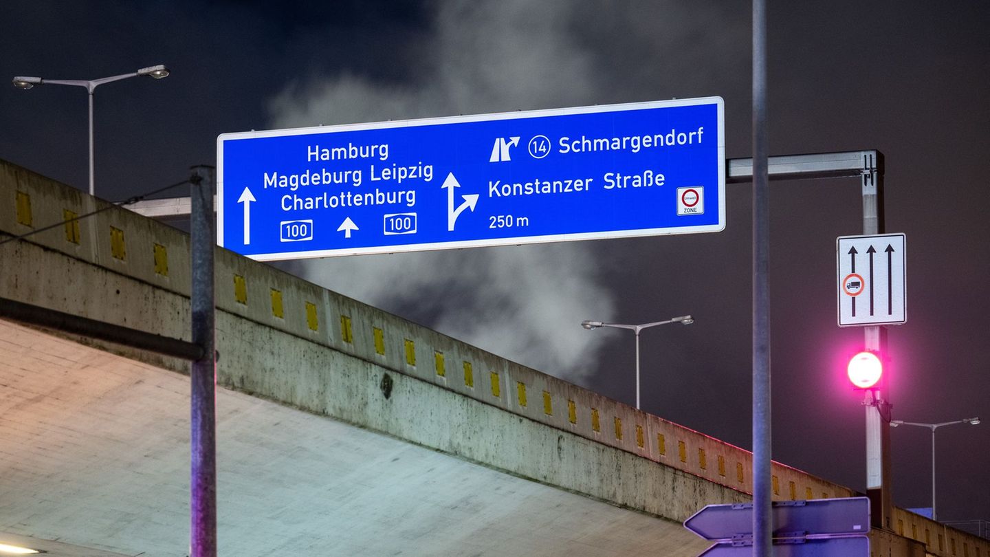 Erneut bereitet eine A100-Brücke in Berlin Probleme. Foto: Soeren Stache/dpa