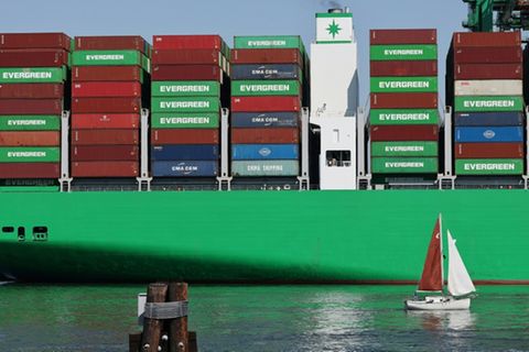 Containerschiff