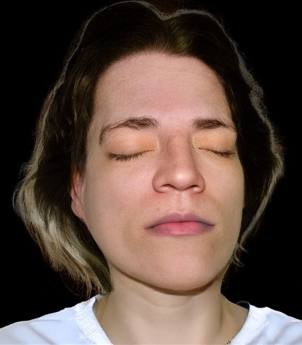 KI-optimierte Frontalaufnahme von Eva Maria Pommer KI-optimierte Frontalaufnahme von Eva Maria Pommer