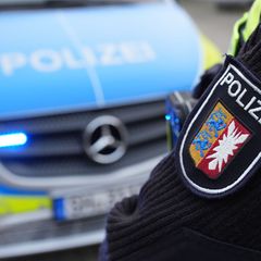 Nachdem ein 37-Jähriger nach einem Streit notoperiert werden musste, hat die Polizei Neumünster einen Tatverdächtigen festgenomm