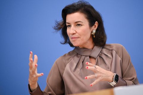 Bundesforschungsministerin Dorothee Bär (CSU) nennt Gründe, warum aus der Deutschen Agentur für Transfer und Innovation (DATI) i