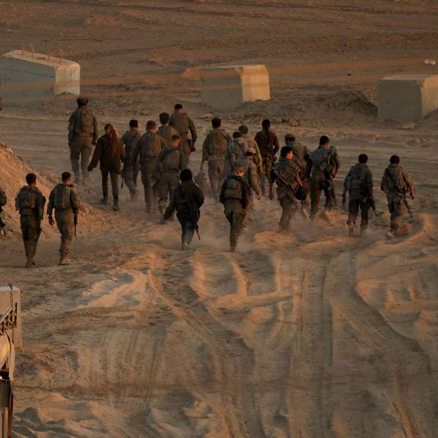 Israelische Soldaten nahe der Grenze zwischen Israel und Gaza