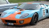 Ein Ford GT auf einem Oldtimertreffen in München