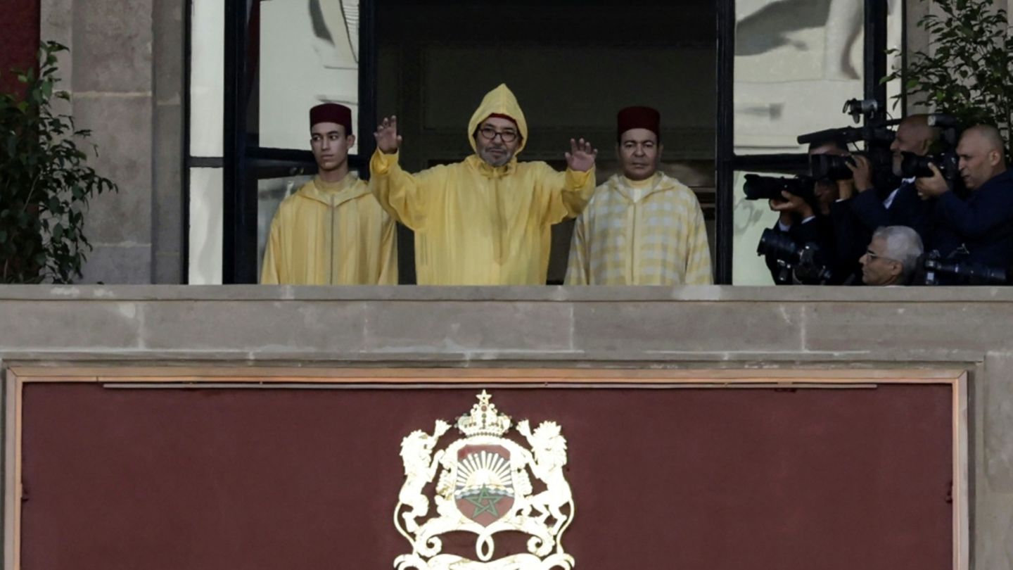 Marokkos König Mohammed VI. (M.) in Rabat
