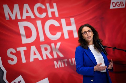 "Pushen ein Mini-Problem zu einem Mega-Thema hoch": Gewerkschafterin Fahimi hält die Debatte ums Bürgergeld für absurd. (Archivb