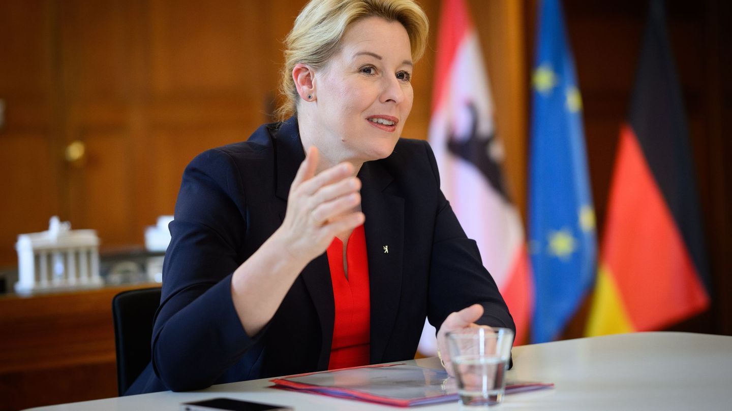 Wirtschaftssenatorin Giffey will kommende Woche in Polen für den Investitionsstandort Berlin werben. (Archivbild) Foto: Bernd vo