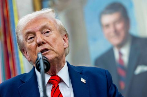 US-Präsident Donald Trump zufolge sollen die von der Hamas im Gazastreifen festgehaltenen Geiseln am Montag freigelassen werden.
