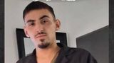 Der Deutsch-Israeli war Medien zufolge ebenfalls als Wächter bei dem Festival angestellt und versuchte, Menschen vor Ort zu retten. Ein Propagandavideo der Terrororganisation Palästinensischer Islamischer Dschihad (PIJ) zeigte den mittlerweile 21-Jährigen vor einigen Monaten abgemagert und blass