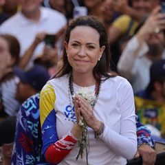 Die Oppositionspolitikerin María Corina Machado aus Venezuela erhält 2025 den Friedensnobelpreis