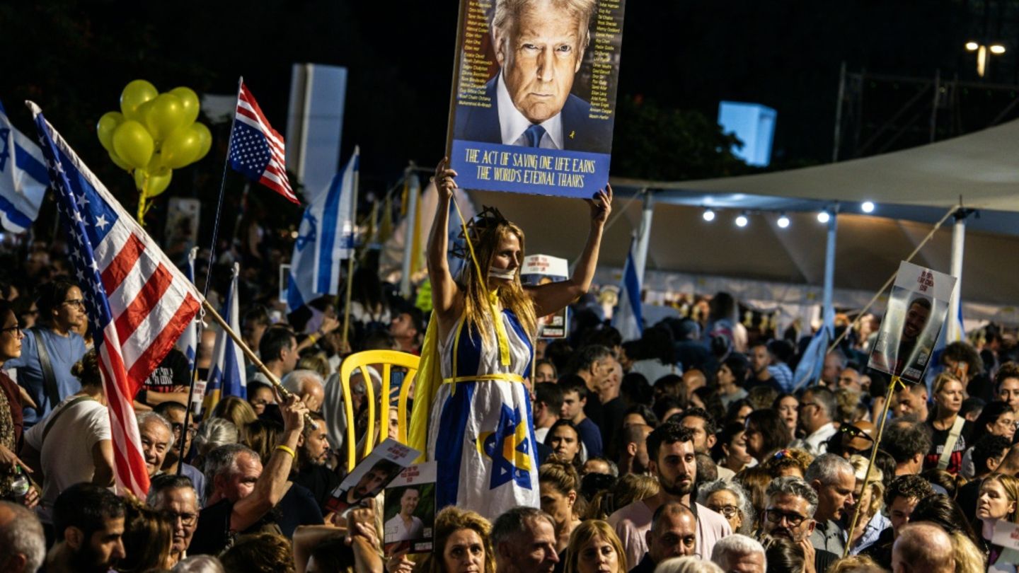 Kundgebung auf Geiselplatz in Tel Aviv