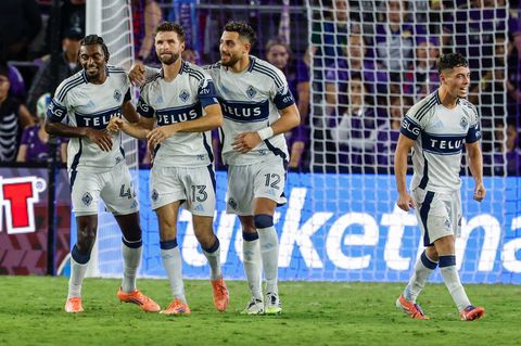 Thomas Müller jubelt mit den Vancouver Whitecaps über seinen Treffer in der Nachspielzeit zum 2:1-Erfolg in Orlando. Foto: Kevin