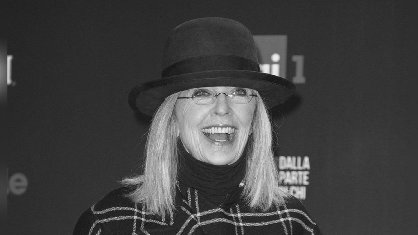 Stars say goodbye to Diane Keaton: She was “unique, brilliant, funny”