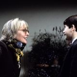 Ende der 1980er Jahre begann Keaton auch selbst Regie zu führen, wie bei der Komödie "Entfesselte Helden" im Jahr 1995 (hier in einer Szene mit Nathan Watt)