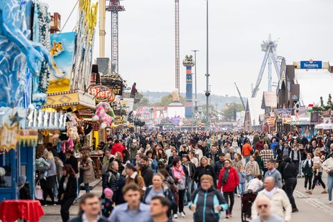 4,2 Millionen Menschen haben den Cannstatter Wasen in diesem Jahr besucht. Foto: Silas Stein/dpa