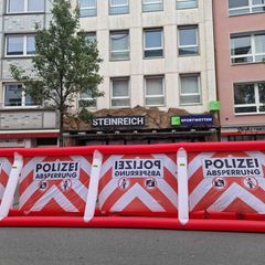 Polizeiabsperrung am Tatort in der Innenstadt von Gießen