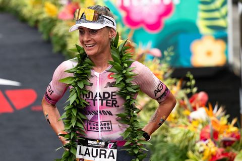 Erschöpft, aber glücklich: Laura Philipp holte sich Platz drei auf Hawaii. Foto: BEAUTIFUL SPORTS/Hilger/BEAUTIFUL SPORTS/dpa