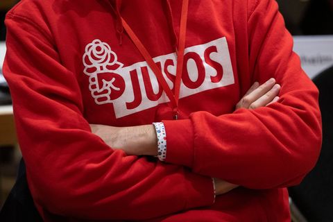 Die Thüringer Jusos haben sich bei ihrer Landeskonferenz in Weimar links neben der SPD positioniert. (Archivbild) Foto: Marijan
