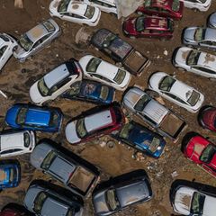 Zerstörte Autos nach dem Unwetter in Mexiko