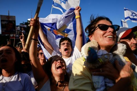 Jubel und Tränen in Tel Aviv