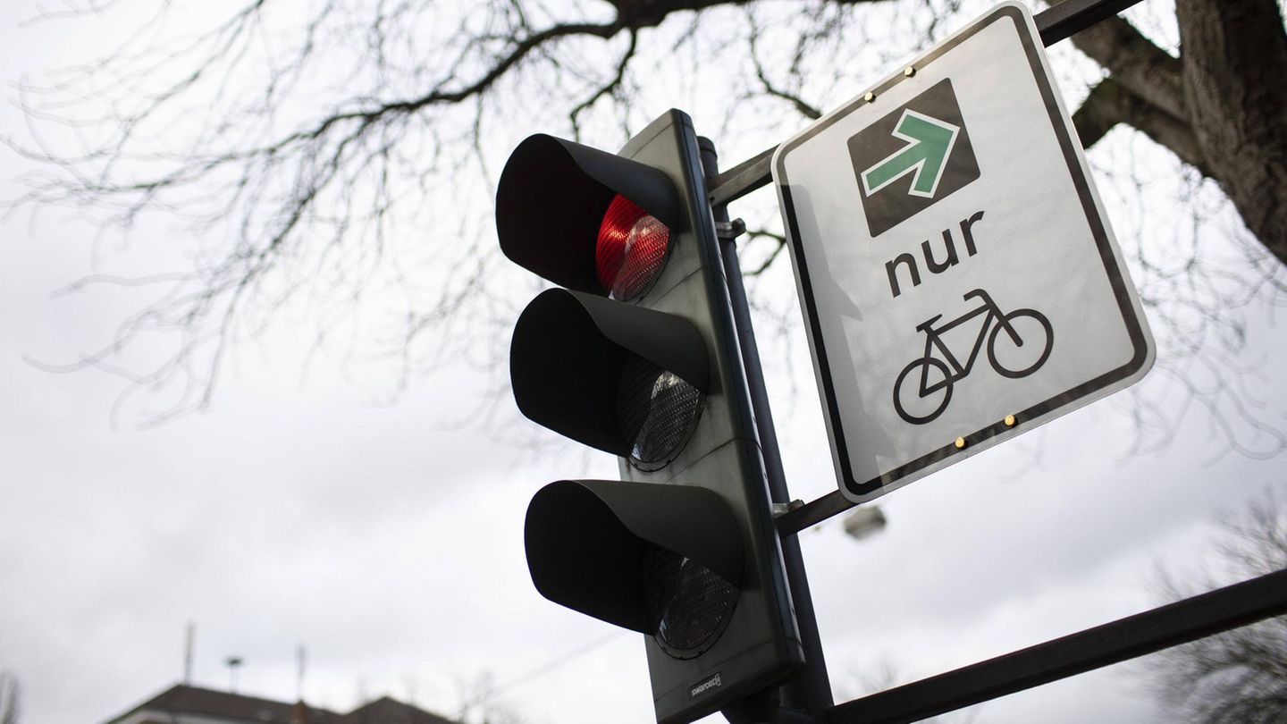 Verkehrsregeln Auto Straßenverkehr Verkehrsregeln Auto Straßenverkehr