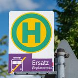 Verkehrsregeln Auto Straßenverkehr