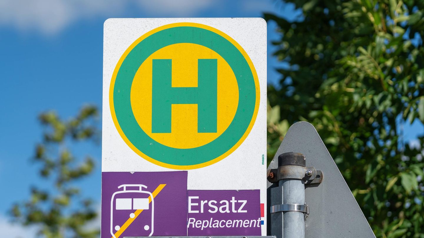 Verkehrsregeln Auto Straßenverkehr
