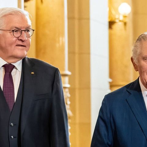 Frank-Walter Steinmeier (l.) und König Charles III. bei dessen Deutschland-Besuch im März 2023.