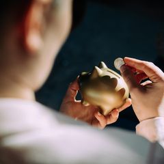 Die finanzielle Altersvorsorge in jungen Jahren spielt eine wichtige Rolle für den Lebensstandard im Alter