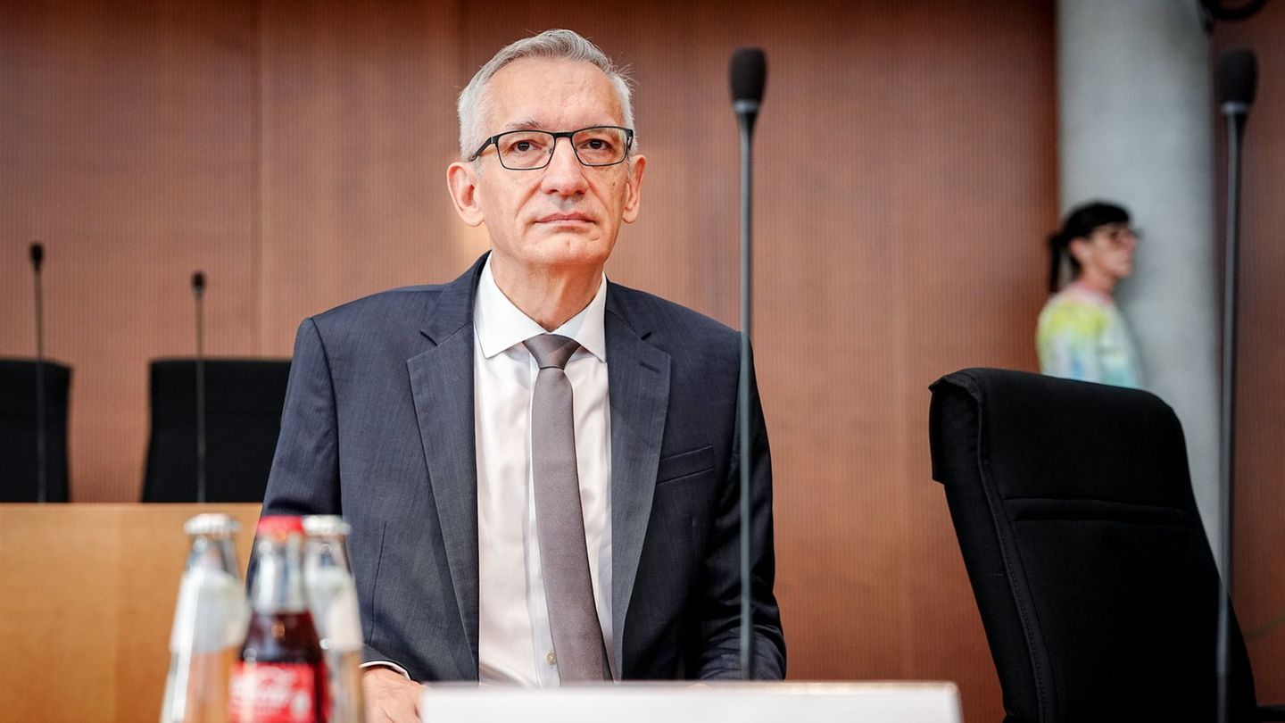 Geheimdienste: Nachrichtendienste zu Russland: bestenfalls "eisiger Friede"