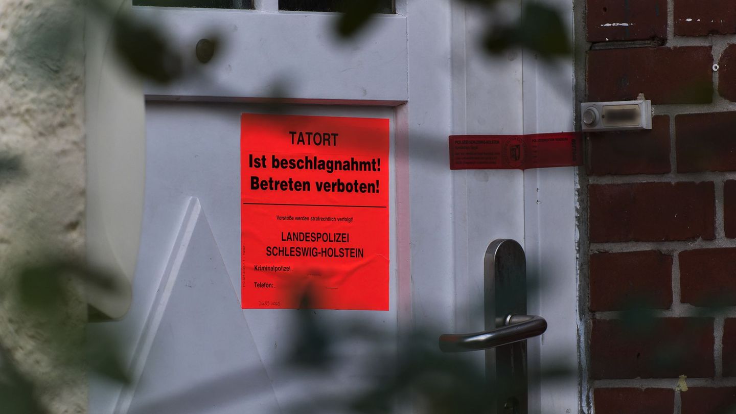 Die Staatsanwaltschaft ermittelt nicht nur gegen die Eltern des toten Säuglings. Auch gegen einen Mitarbeiter des Jugendamts und