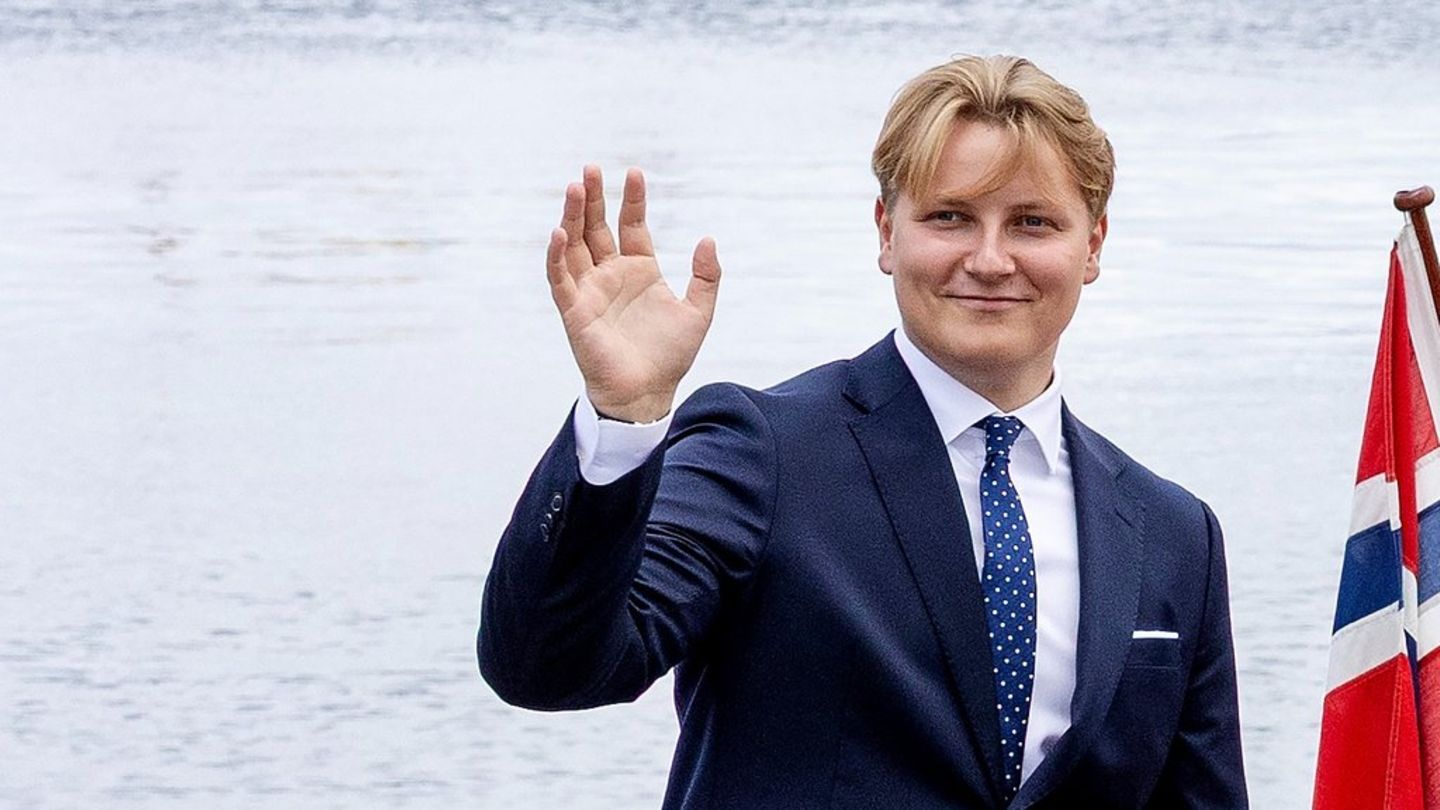 Der jüngste Sohn von Kronprinzessin Mette-Marit und Prinz Haakon wohnt nun in Italien.