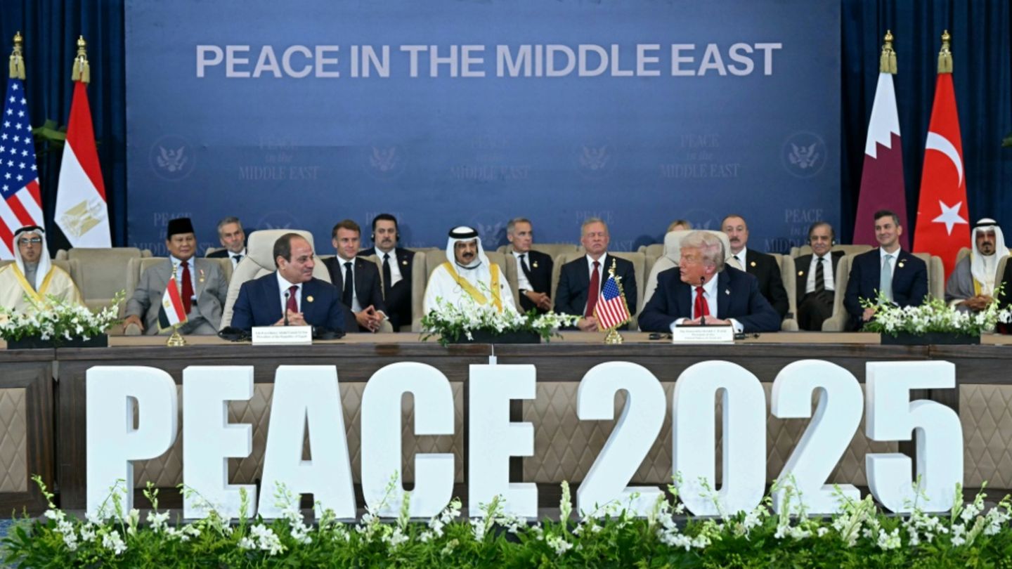 Trump (r.) und Ägyptens Staatschef al-Sisi