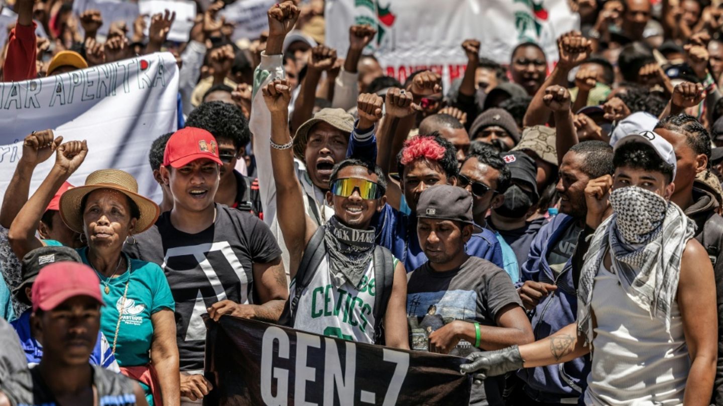 Demonstranten in Antananarivo