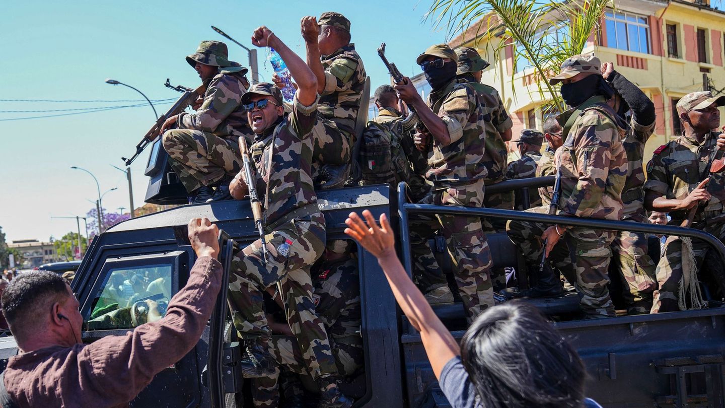 In Madagaskar demonstrieren seit Ende September Zehntausende junge Menschen