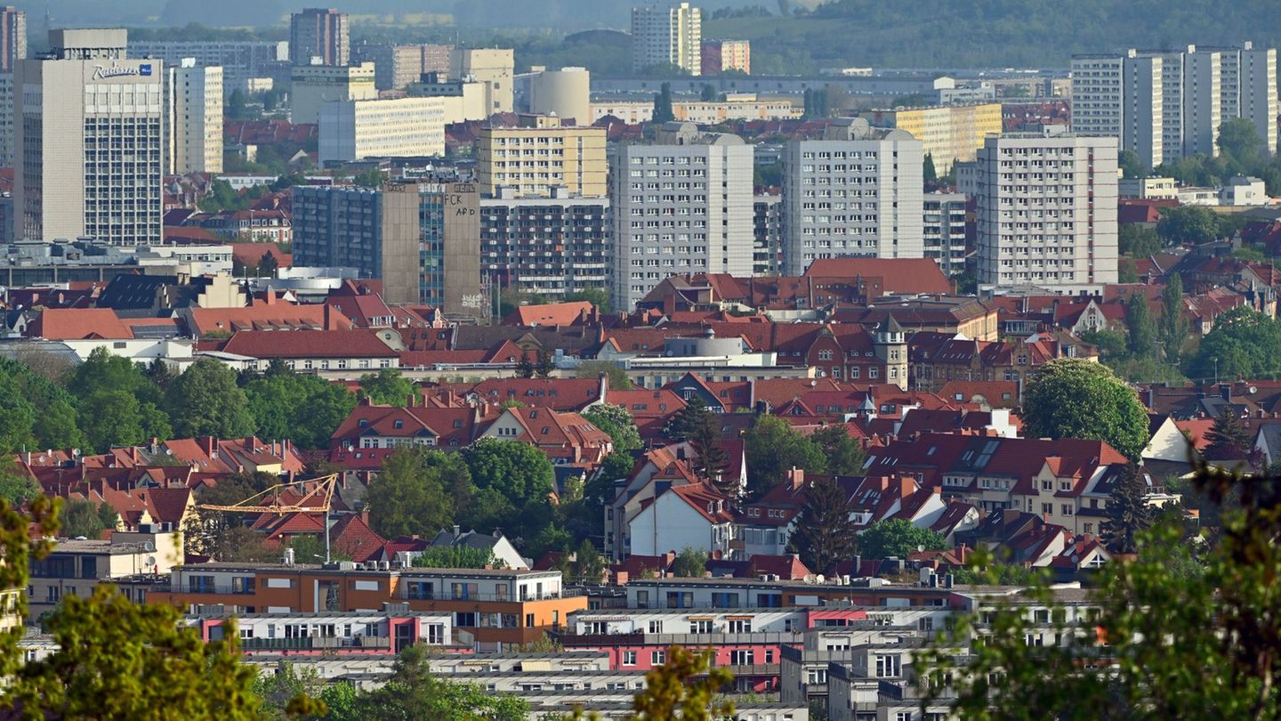 Die Linke-Landtagsfraktion plädiert angesichts deutlich gestiegener Wohnungsmieten für die Einrichtung von Mietpreisprüfstellen