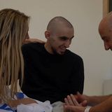 Rom Braslavski wird von seinen Angehörigen empfangen