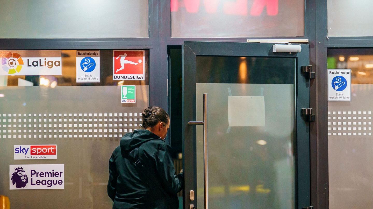 Die Polizei ermittelt unter anderem wegen versuchten Mordes gegen einen 33-jährigen Tatverdächtigen. (Archivbild) Foto: Andreas