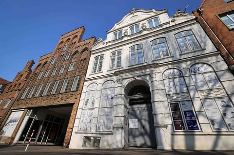 Das Buddenbrookhaus war Handlungsort von Thomas Manns Roman "Buddenbrooks" und Stammsitz der Familie Mann. (Symbolbild) Foto: Ch