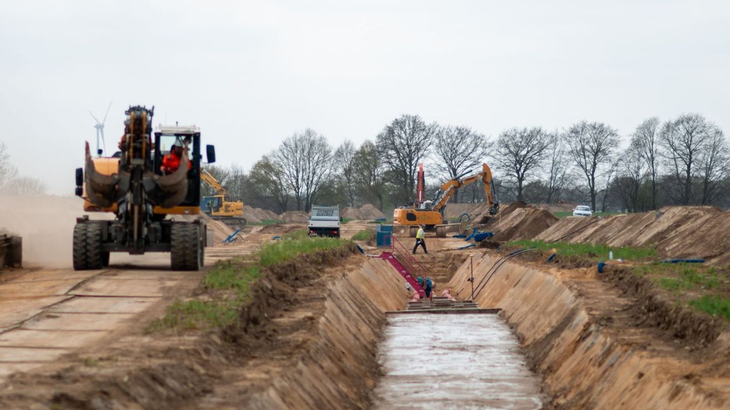 Landwirtschaftsverbände aus Niedersachsen, NRW und Hessen haben mit dem Übertragungsnetzbetreiber Amprion eine Rahmenregelung fü