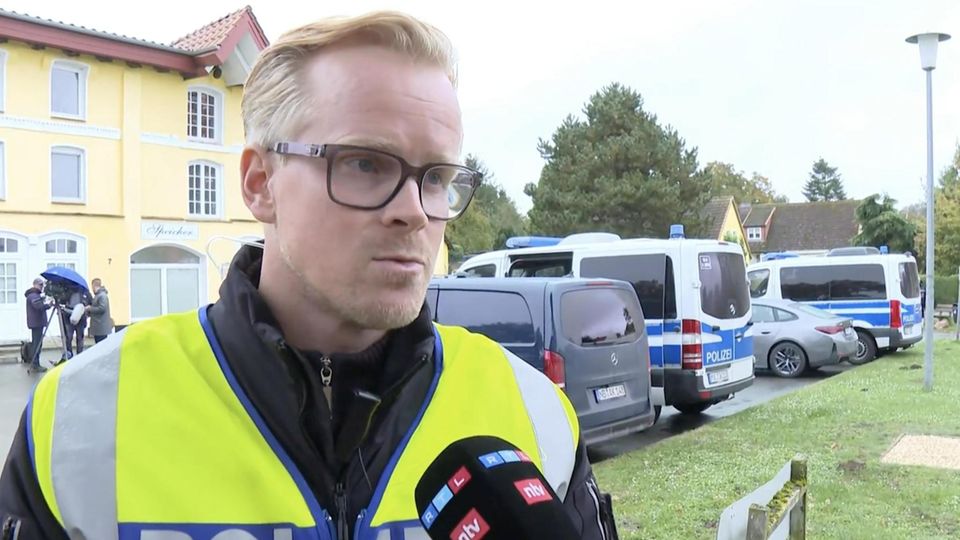Kinderleiche entdeckt – Polizist verrät weiteres Vorgehen Kinderleiche entdeckt – Polizist verrät weiteres Vorgehen