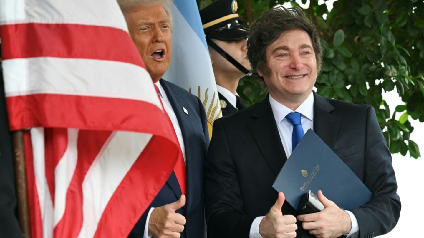 Donald Trump mit Javier Milei in Washington