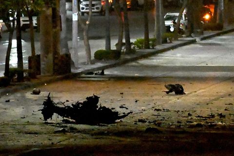 Überreste einer mutmaßlichen Autobombe in Guayaquil