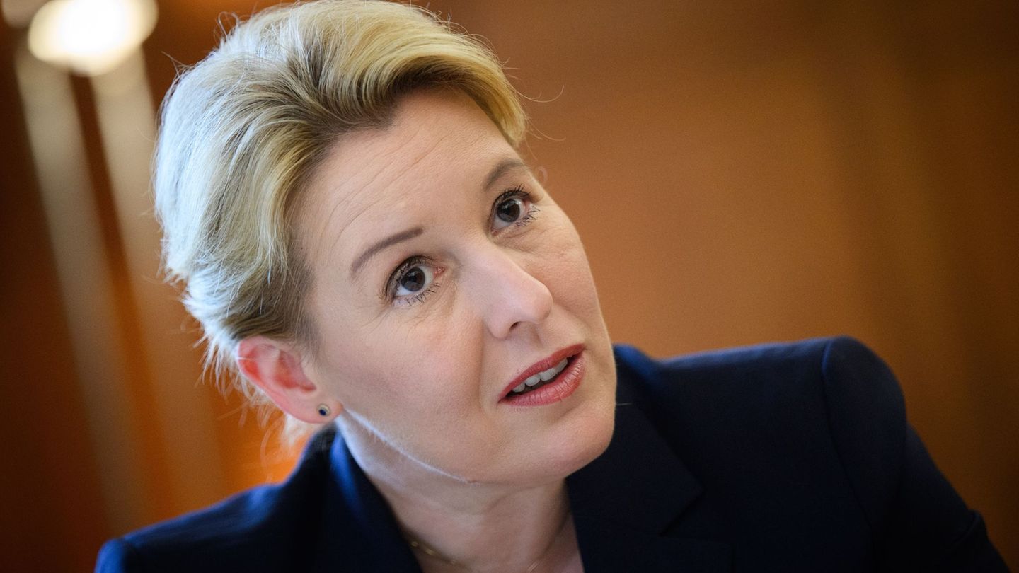 Für Wirtschaftssenatorin Franziska Giffey ist Berlin besser als sein Ruf. (Archivbild) Foto: Bernd von Jutrczenka/dpa