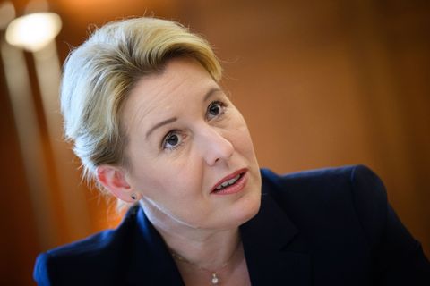 Für Wirtschaftssenatorin Franziska Giffey ist Berlin besser als sein Ruf. (Archivbild) Foto: Bernd von Jutrczenka/dpa