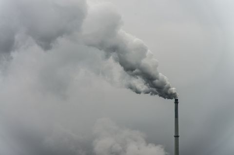 Die Aussichten für Bayerns Wirtschaft sind unerfreulich. (Symbolbild) Foto: Armin Weigel/dpa