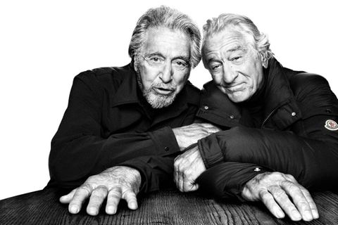 Al Pacino (li.) und Robert De Niro werben mit ihrer Freundschaft für Winterjacken.