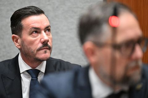 Die Staatsanwaltschaft will eine "tat- und schuldangemessene Bestrafung" von René Benko Foto: Barbara Gindl/APA/dpa